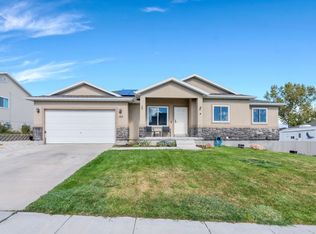 182 W Casi Way S, Saratoga Springs, UT 84045