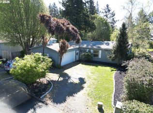 98190 Gavin Ln, Brookings, OR 97415