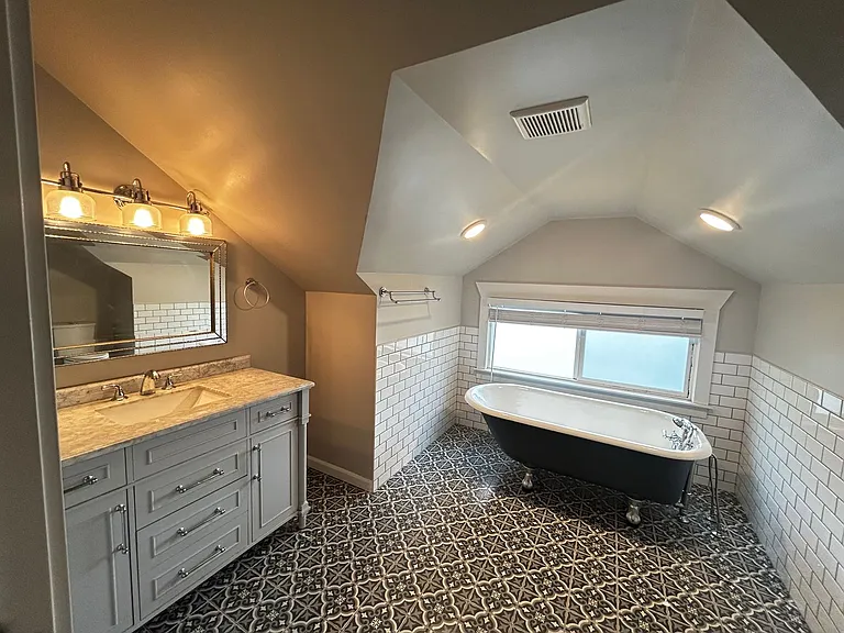 1424 W Montgomery Ave — Photo 23