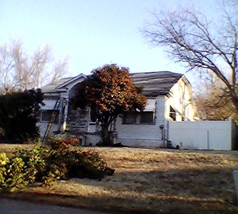 2nd image of 17 Park Dr