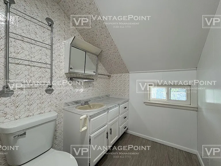 827 W 11th Ave — Photo 11
