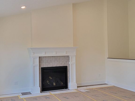 3rd image of 1334 Kimber Dr #101