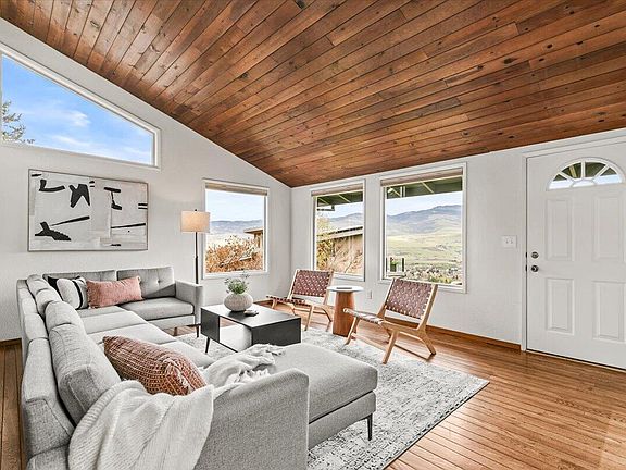 5th image of 400 Fernwood Dr