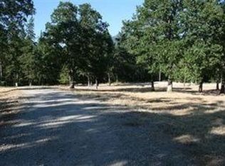 700 Flaming Rd, Grants Pass, OR 97526