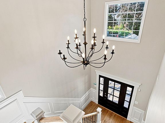 3rd image of 148 Latham Road
