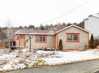 13 Maxwell Pl, St. John's, NL A1A1G7