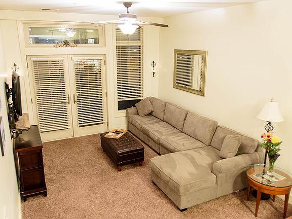 4th image of 430 Union Ave NE #102
