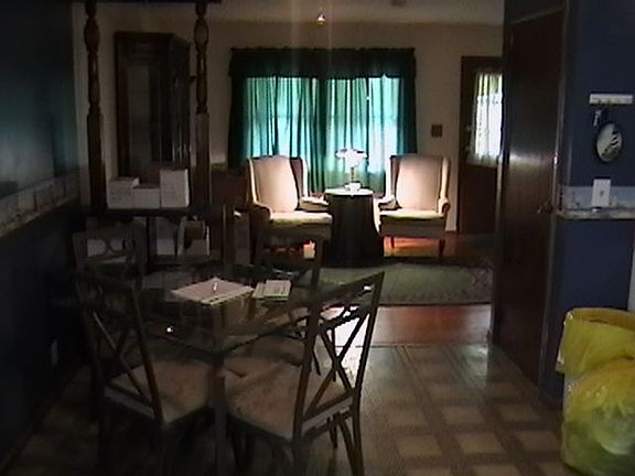 3rd image of 9621 Wallace Ave