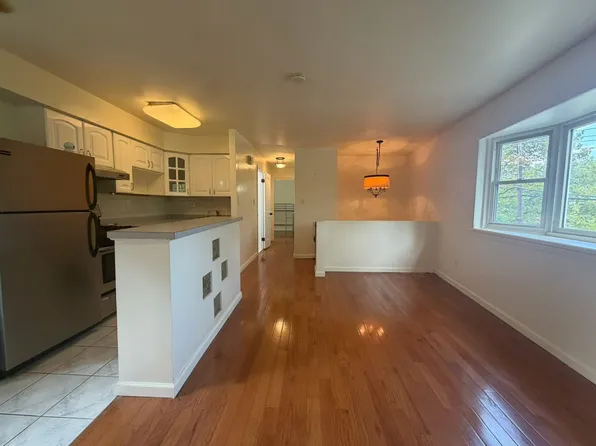 42-50 Clearview Expy Unit 2, Bayside, NY 11361