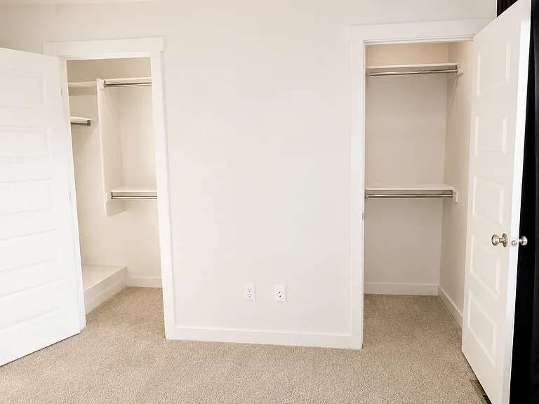 1146 S Redwood Rd #1004 — Photo 9