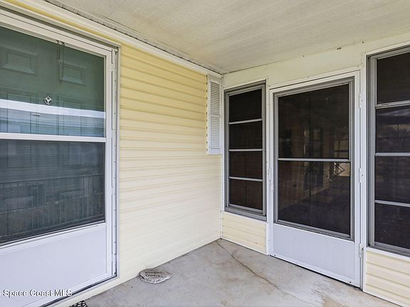 4th image of 5374 Hammerstone Ct #M11
