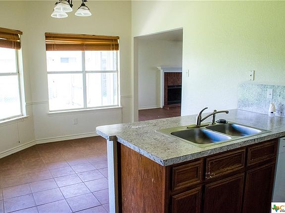 3rd image of 4703 Chantz Dr