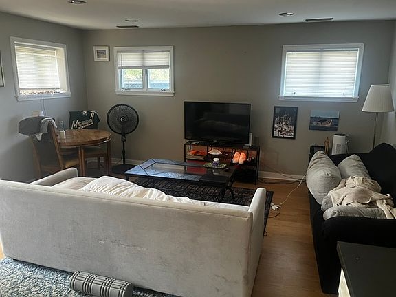 3rd image of 1043 Osceola Ave #1043