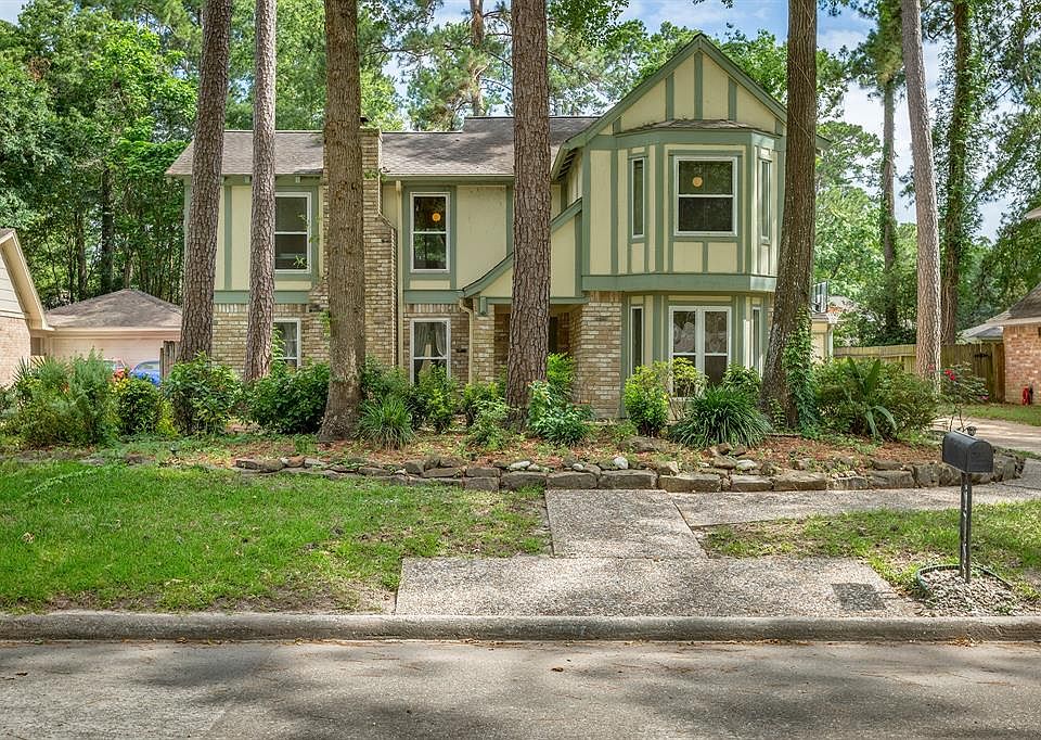 1st image of 2034 Riverlawn Dr