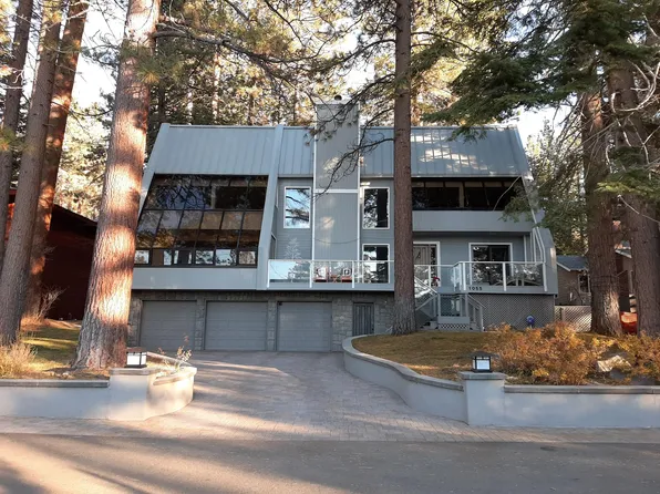 1055 Skyland Dr, Zephyr Cove, NV 89448
