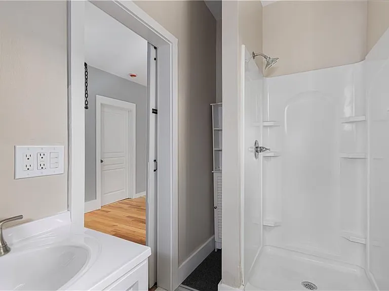 427 Spring St #1 — Photo 9