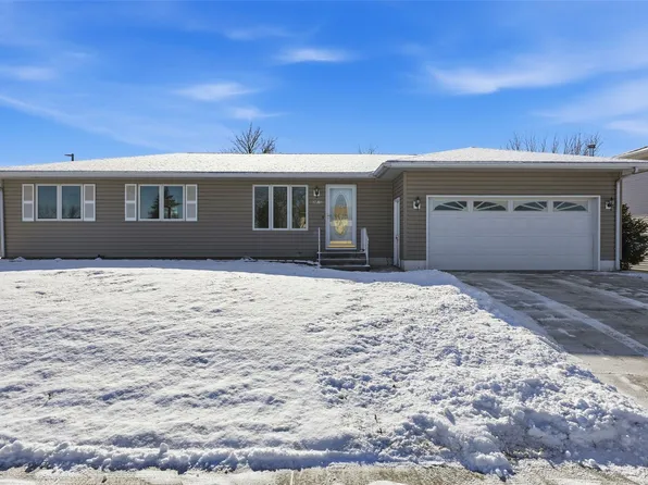 3815 1st Ave SW, Cedar Rapids, IA 52404