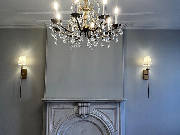 3rd image of 634 Catharine St #1