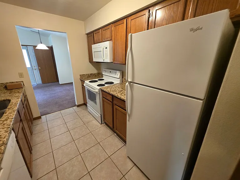 6315 Garrett Ln — Photo 18