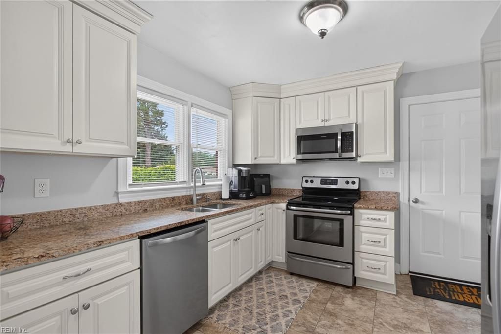 608 Turlington Rd, Suffolk, VA - View 3