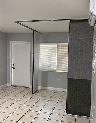 2nd image of 6224 Miramar Pkwy #12