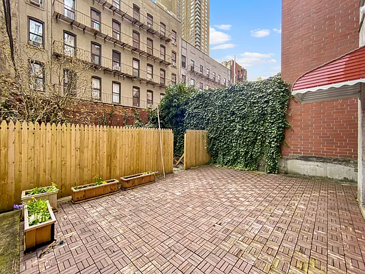 Rented by Corcoran | media 1