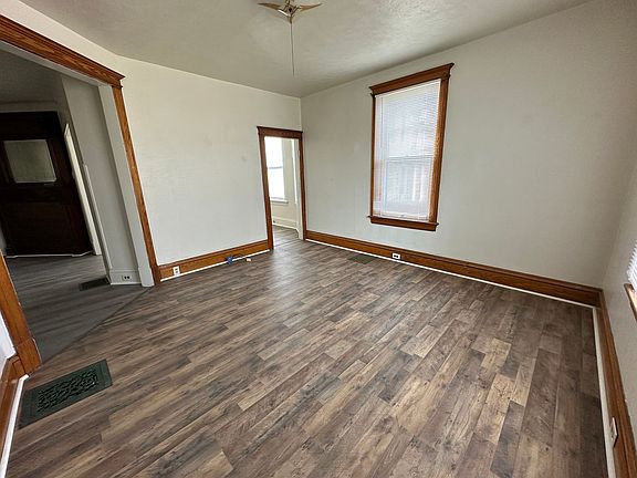 4th image of 612 Lansing Ave #1