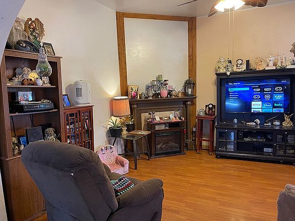 5th image of 727 Terrace Ave