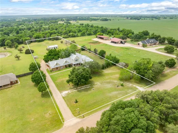 991 Downing St #10, China Spring, TX 76633