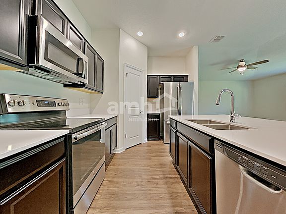 3rd image of 4381 Seven Canyons Dr