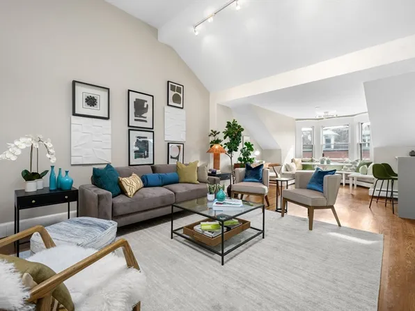 505 Shawmut Ave APT 4, Boston, MA 02118