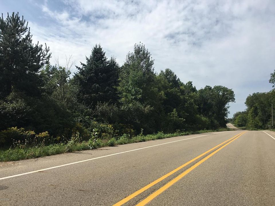 2nd image of 128TH S Ln
