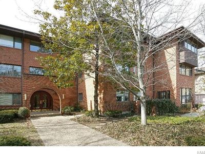 303 N Meramec Ave APT 204, Saint Louis, MO, 63105