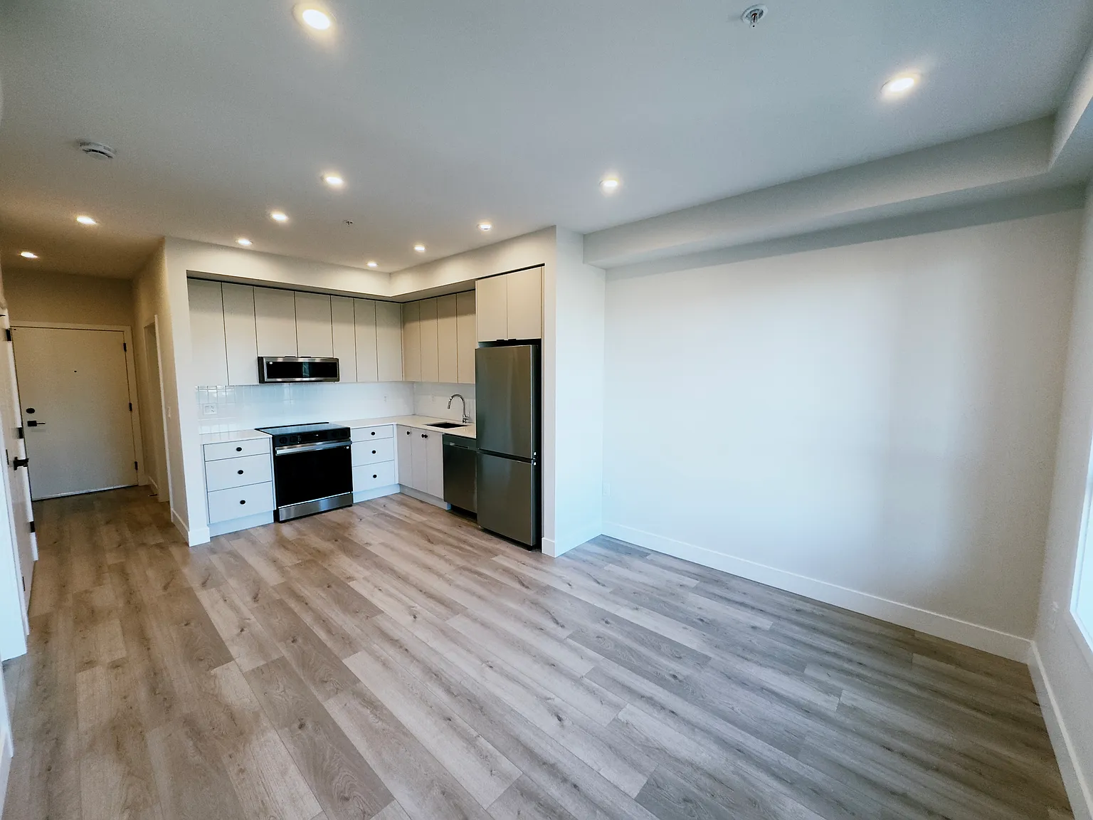 1 bed, $1,550 — Photo 2