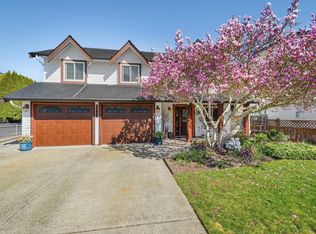 23019 122a Ave, Maple Ridge, BC V2X 0X3