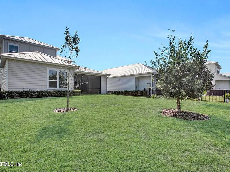 489 Caribbean Pl — Photo 18