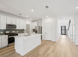 812 Leavenworth Dr, McKinney, TX 75071