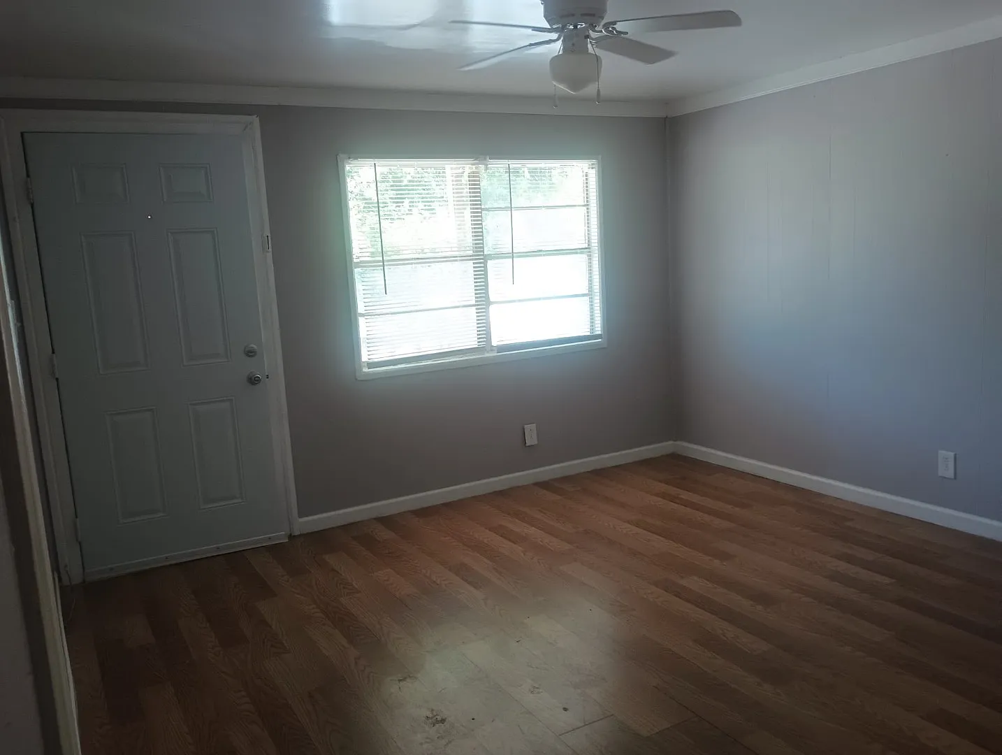 2722 West Green St - 2722 — Photo 4