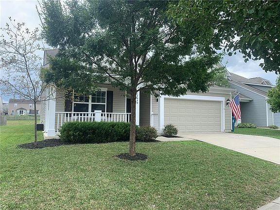 3rd image of 12649 Antigua Dr