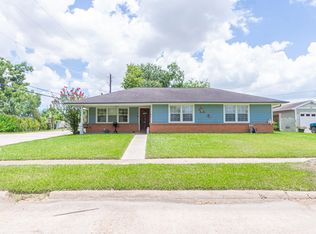 1801 Buchanan St, Pasadena, TX 77502