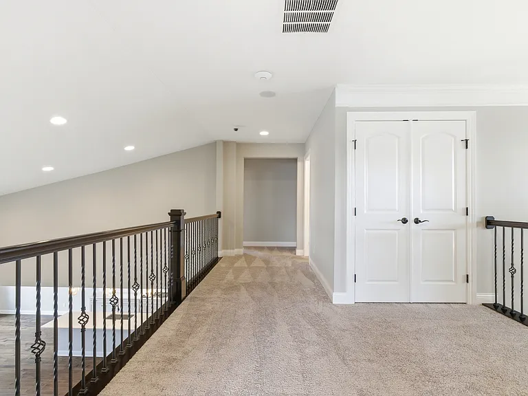 4448 Ruppert Trl — Photo 45