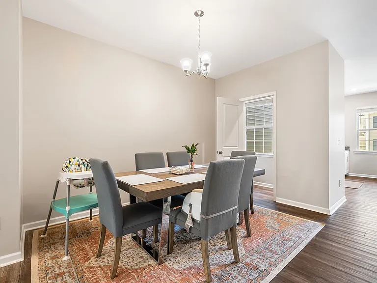 4135 Trevino Dr — Photo 5