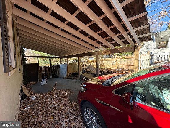 2nd image of 6204 Fair Oaks Ave