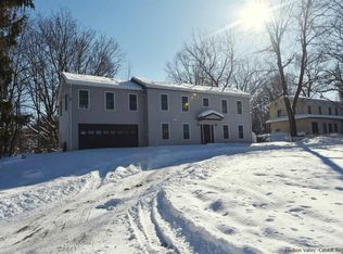 198 Leggs Mills Rd, Lake Katrine, NY 12449