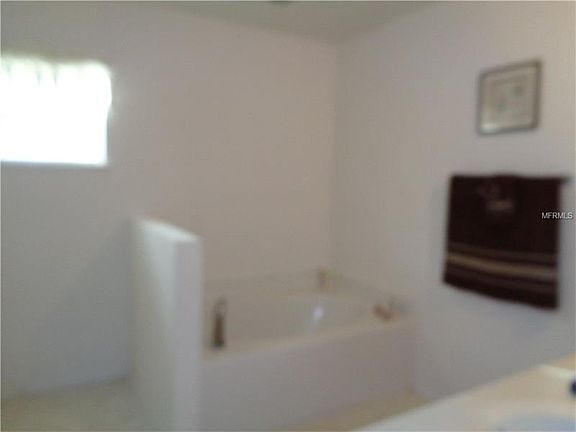 4th image of 1104 Worthington Dr