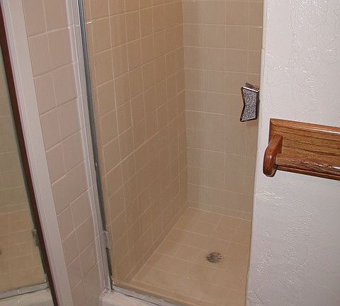 3rd image of 693 Dartmouth St