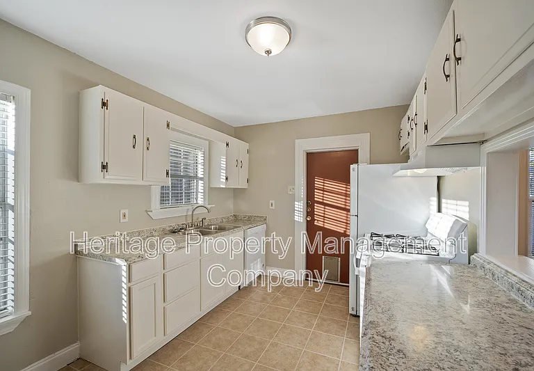103 Cosgrove St — Photo 11