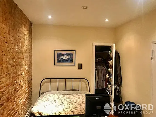 Rented by Oxford Property Group | media 31