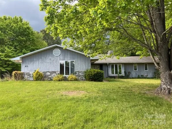 369 Carolina Ave, Marion, NC 28752