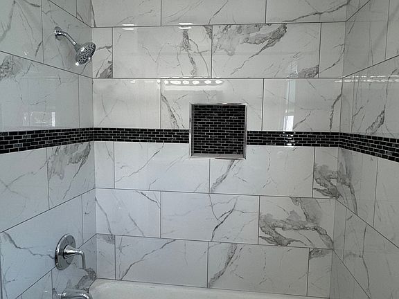 Remodeled Full Bathroom